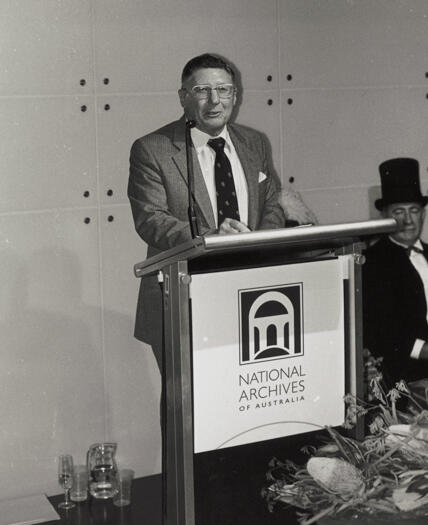 As part of the Centenary of Federation the CDHS held a function to celebrate the naming of Canberra. The function included a re-enactment of the naming ceremony, the launch of a booklet and the naming of the Canberra Citizen of the Year