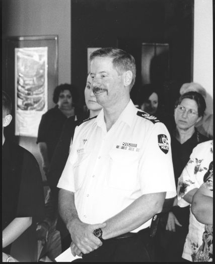 The CDHS reinstituted the Canberra Day Oration and the first was held at the Canberra Museum & Gallery. Professor Don Aitkin delivered the address and afterwards Chief Minister Stanhope named the Canberra Citizen of the Year.
A series of 7 photos of the event. Size is 21cmx15cm.