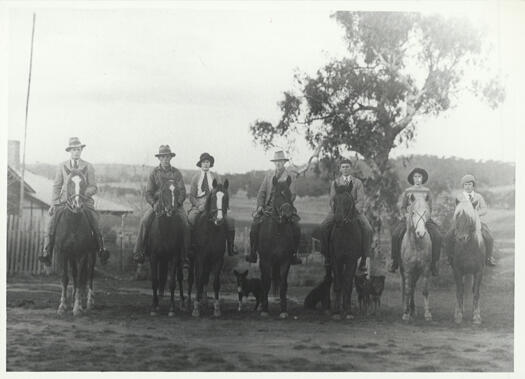 L to R in photograph: Tom, Jack, Diana, WH Eddison, Keith, Pam and Marion on horseback with dogs