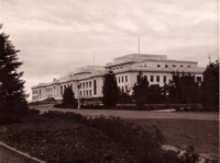 View of the old Parliament House taken in 1929 from the north west.