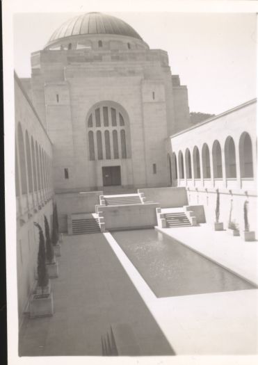 Looking at the Dome from the entrance to the War Memorial