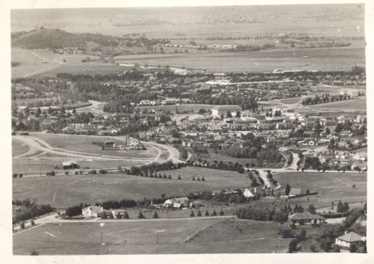 A view of Canberra from Red Hill