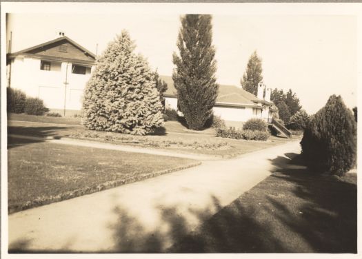 A side view of the Hotel Canberra