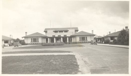 Hotel Canberra