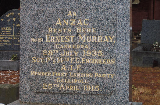 Ernest Murray's headstone