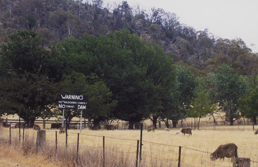 Tennent Dam protest sign