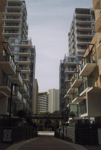 The Mews from Gordon Street across Edinburgh Avenue to Lakeside Hotel