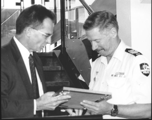 The CDHS reinstituted the Canberra Day Oration and the first was held at the Canberra Museum & Gallery. Professor Don Aitkin delivered the address and afterwards Chief Minister Stanhope named the Canberra Citizen of the Year.
A series of 7 photos of the event. Size is 21cmx15cm.