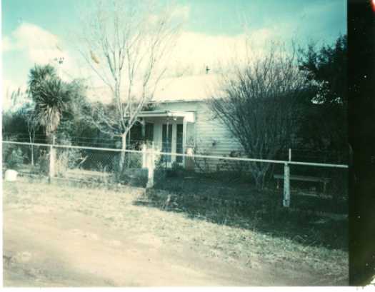 Front entrance to the weatherboard house at Aroma