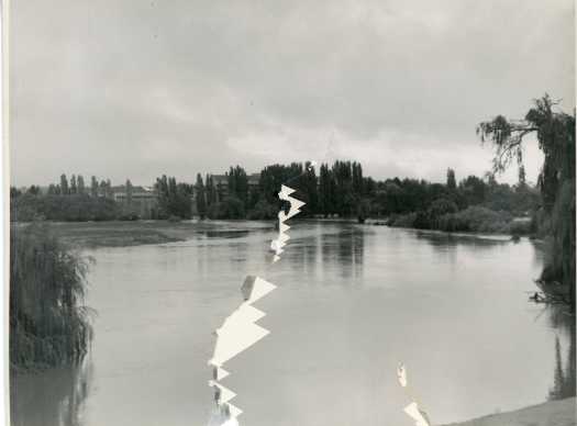 View of a flooded Molonglo River