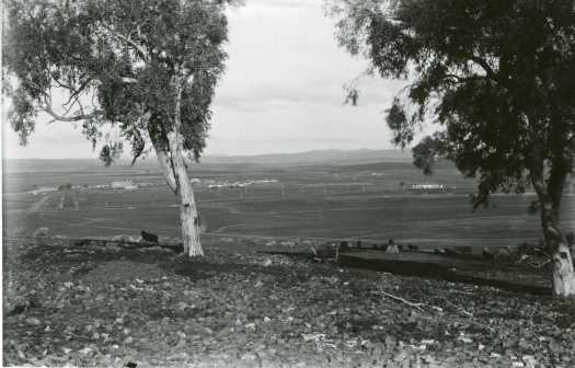 Taken from  some distance away on slopes of Capitol Hill looking roughly east to south east. No sign of Eastlake shops being built.