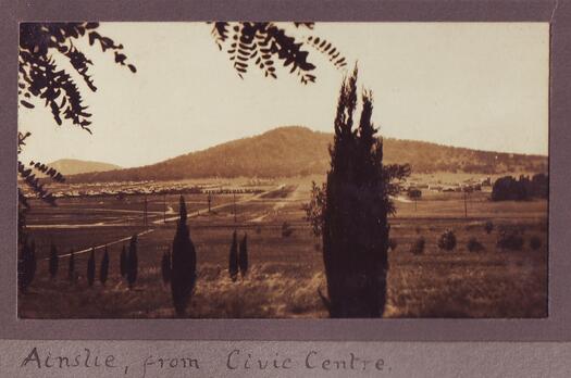 View from City Hill towards Mt Ainslie. Houses in Braddon and Reid are visible.